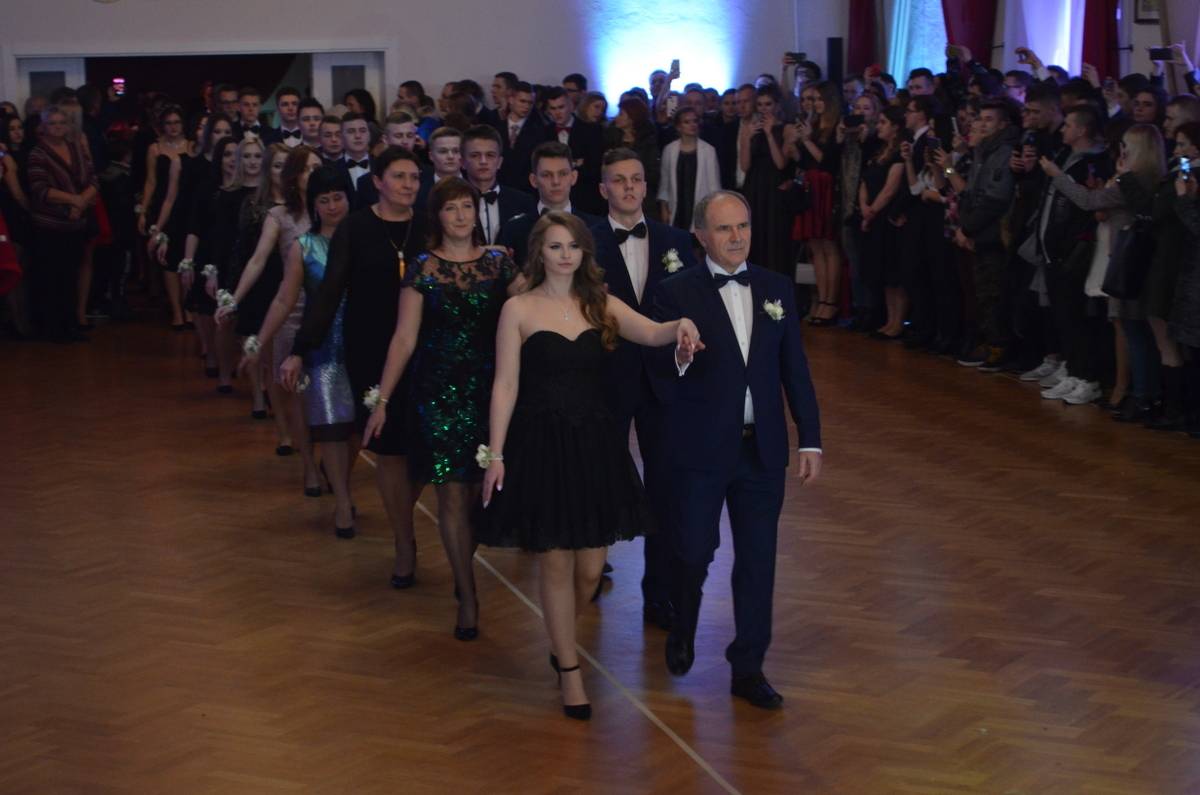 POLONEZA CZAS ZACZĄĆ: Studniówka 2019 - ZSZ nr 1 w Białej Podlaskiej (cz.1)