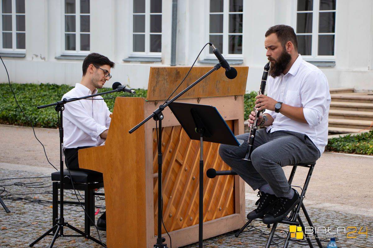 Muzyka u Radziwiłłów - Noam Zylberberg i Michał Robak