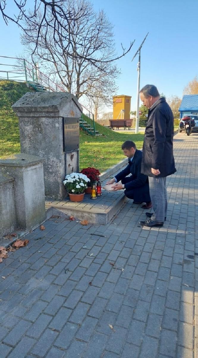 Każdego października oddają hołd pierwszej ofierze okupacji niemieckiej w Wisznicach