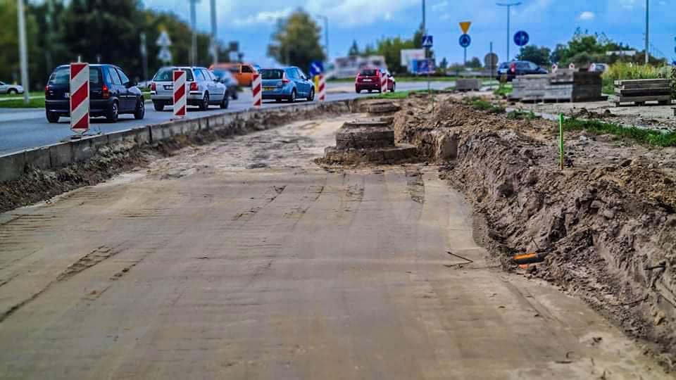 Miasto rozkopane. Zamykają odcinek alei Jana Pawła II