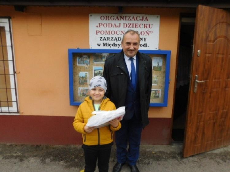  Uczniowie wrócili do szkół. Dostali wyprawki