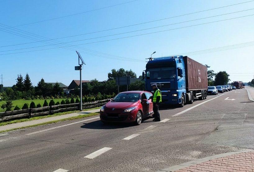 Szukali nielegalnie przekraczających granicę