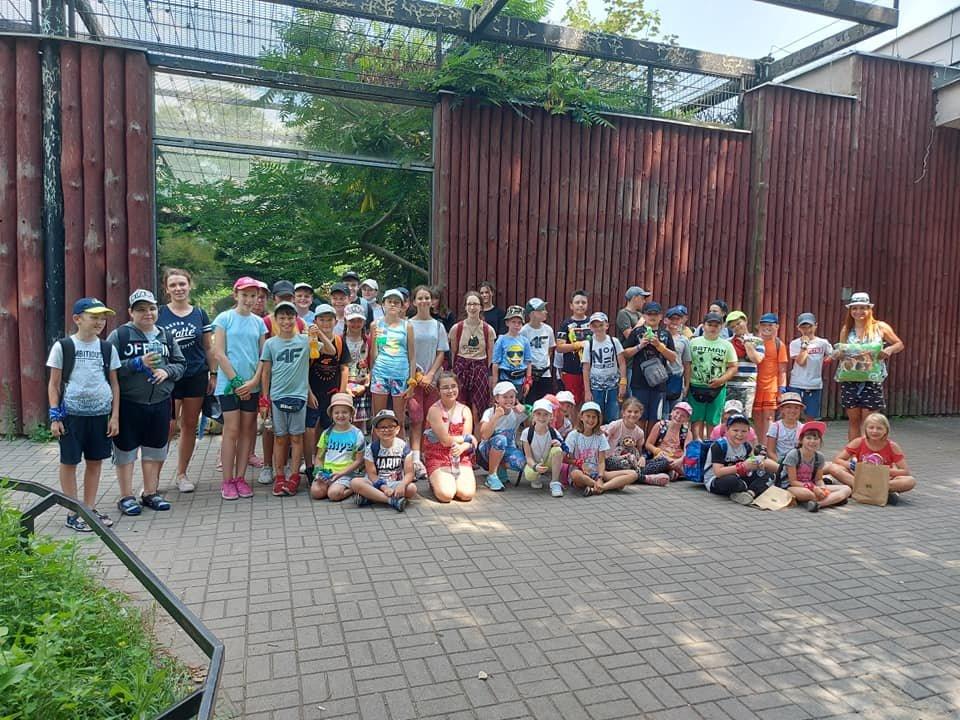 Dzieci z gminy Piszczac były na wycieczce w warszawskim Zoo