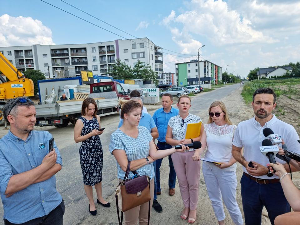 Trwa batalia o Podmiejską. Miasto i wykonawca są gotowi do przebudowy