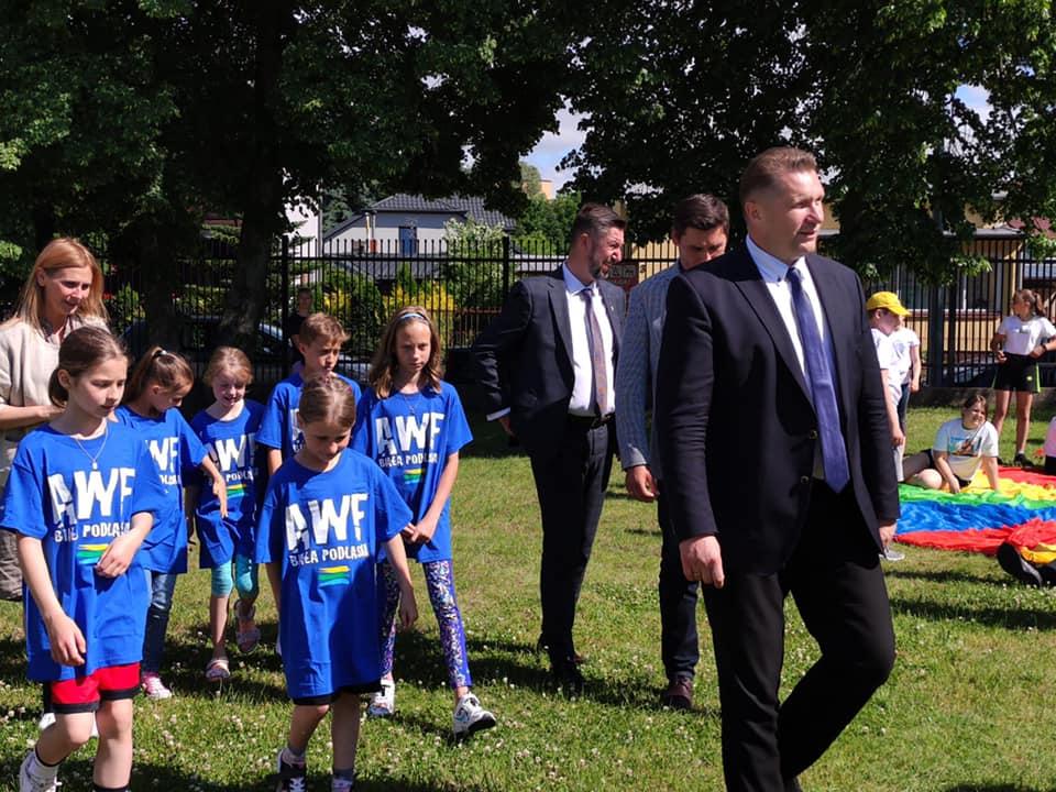 Pilotażowe zajęcia pod okiem Ministra Edukacji