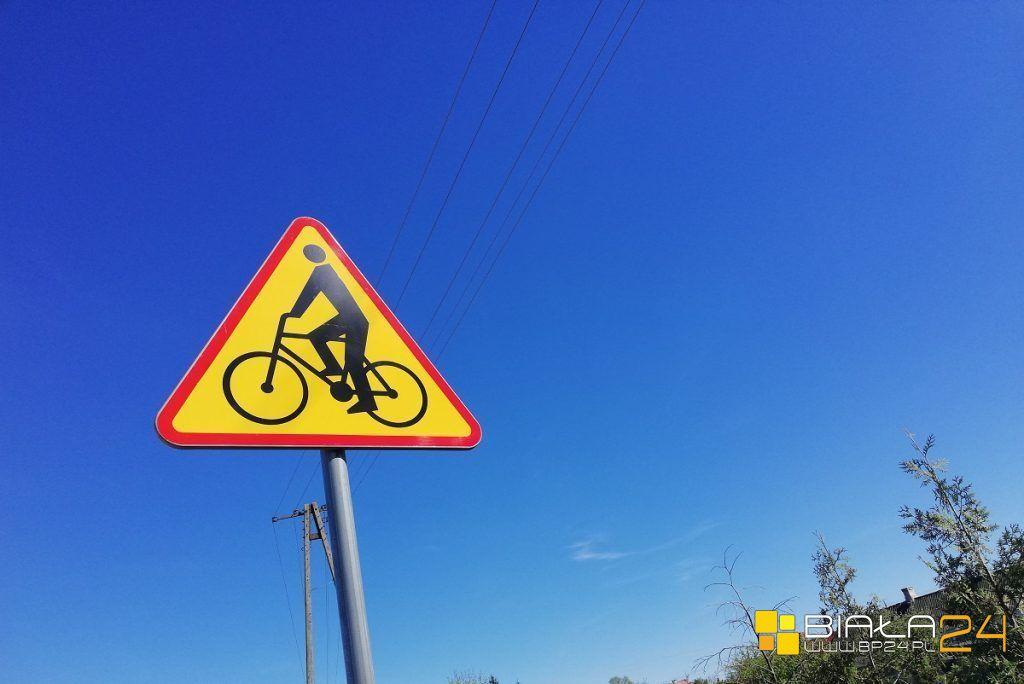 Pojadą rowerami później przez złą pogodę