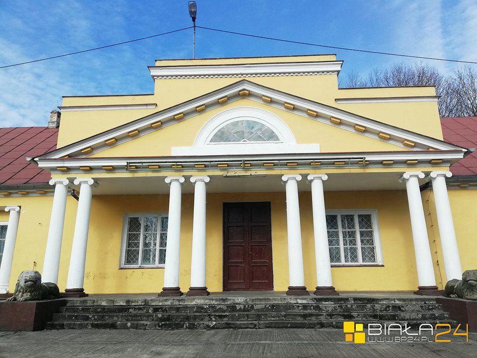 Konstantynowski pałac pełen sztuki 