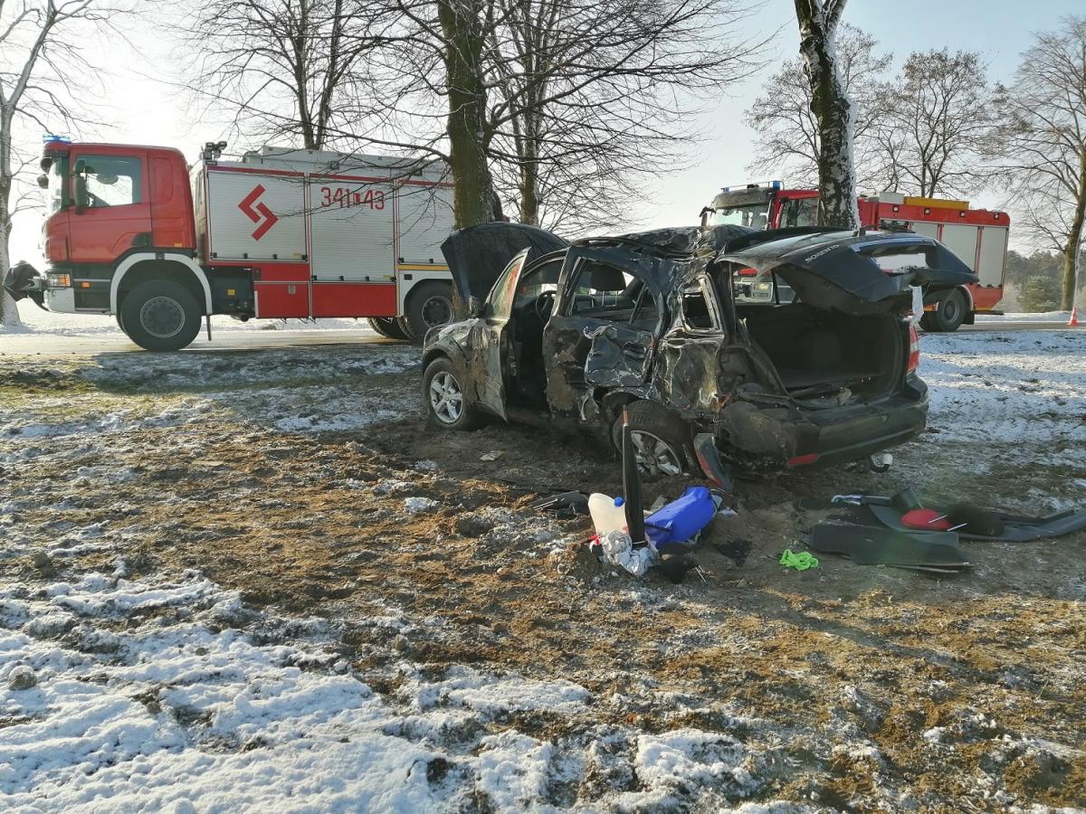 Kwietniowy powrót zimy na drogach zaskoczył kierowców