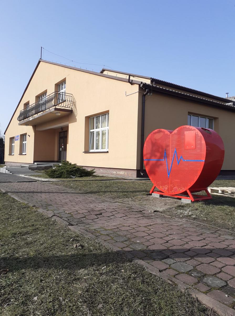 Serce na plastikowe nakrętki stanęło w kolejnej gminie