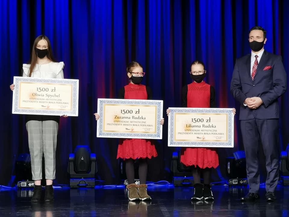 Zagrali koncert. Prezydent wręczył stypendia artystyczne