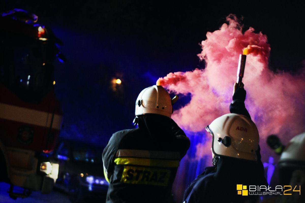 Strażacy powitali nowy wóz
