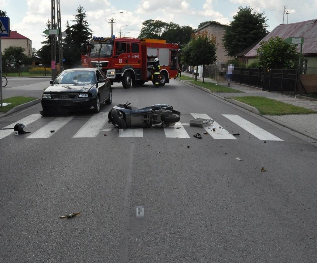 Miał ponad 2,6 promila. Wjechał na przejściu w audi