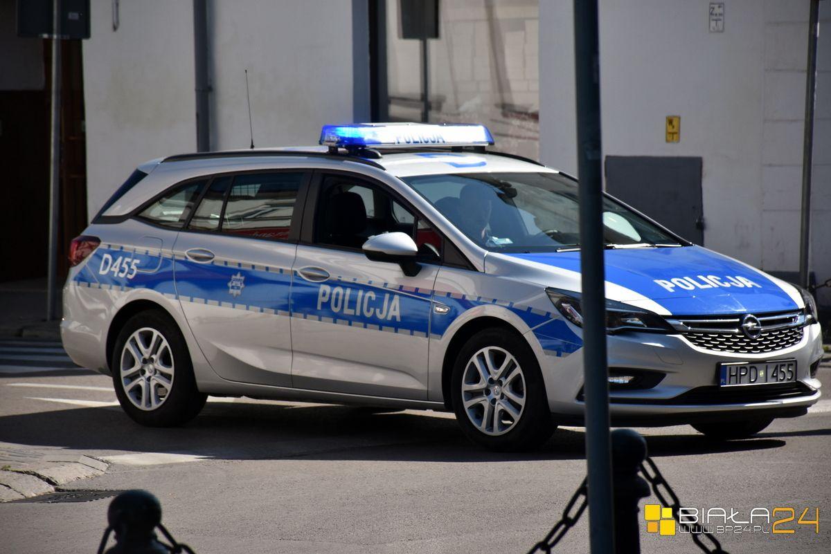 Zaparkował Tico obok radiowozu. Został skontrolowany