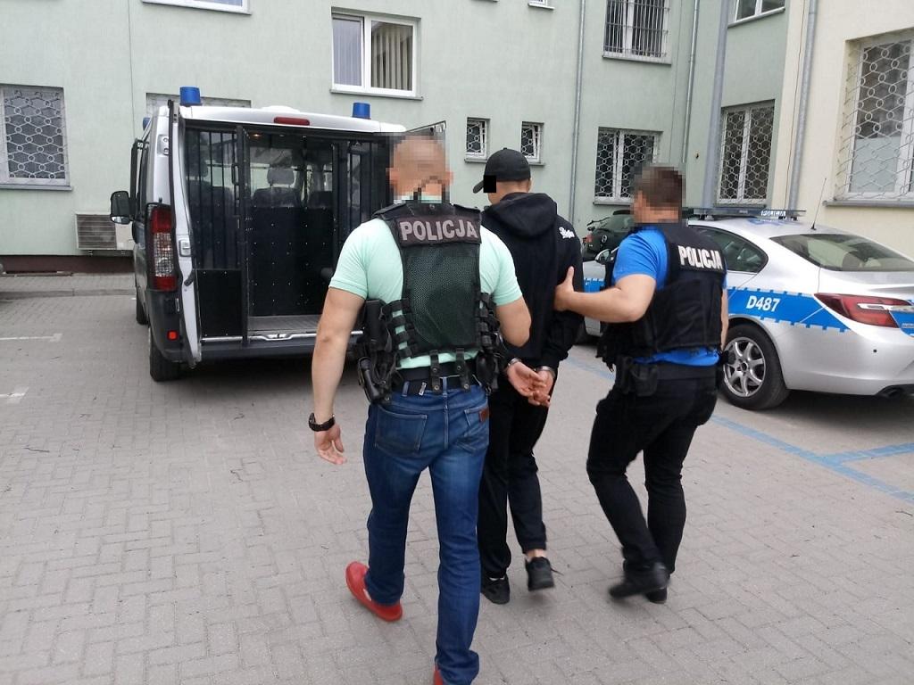 Marihuany starczyłoby na 200 porcji. Interes się nie udał