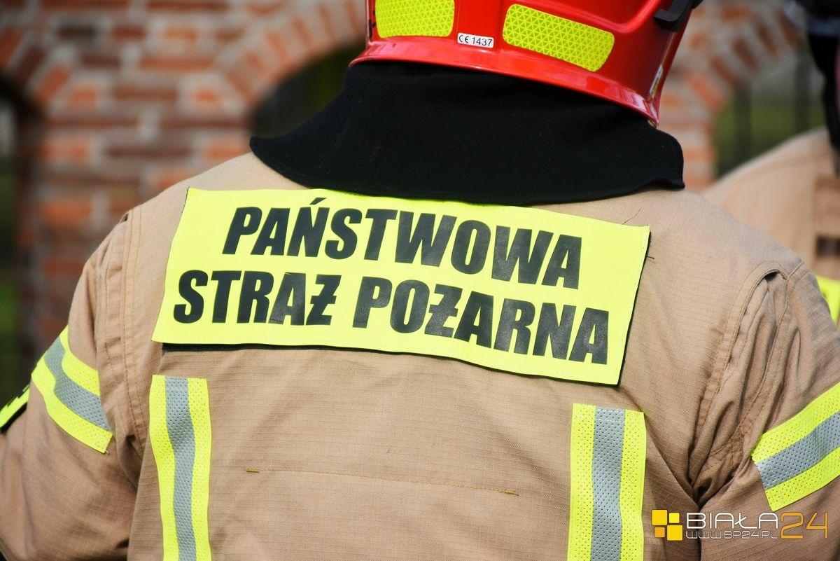 Pożar wybuchł w bloku. Ewakuowano mieszkańców