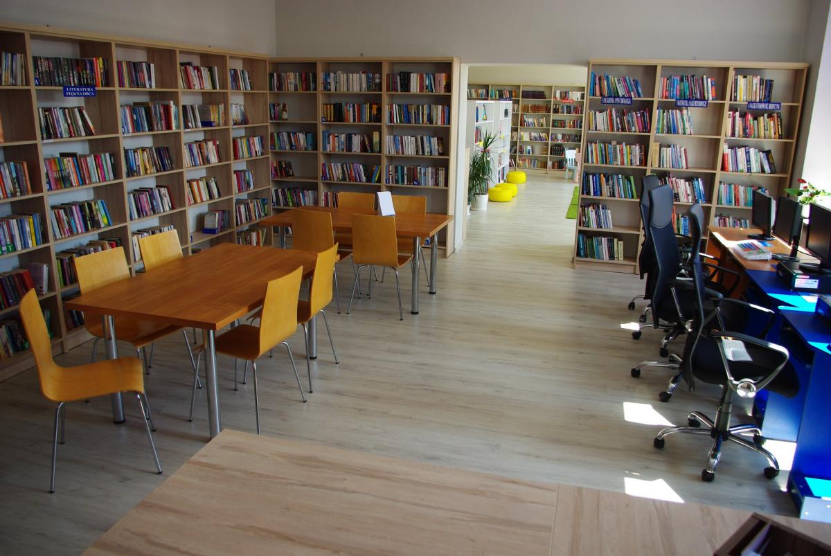 Gminna Biblioteka Publiczna w Łomazach wznawia wypożyczanie książek
