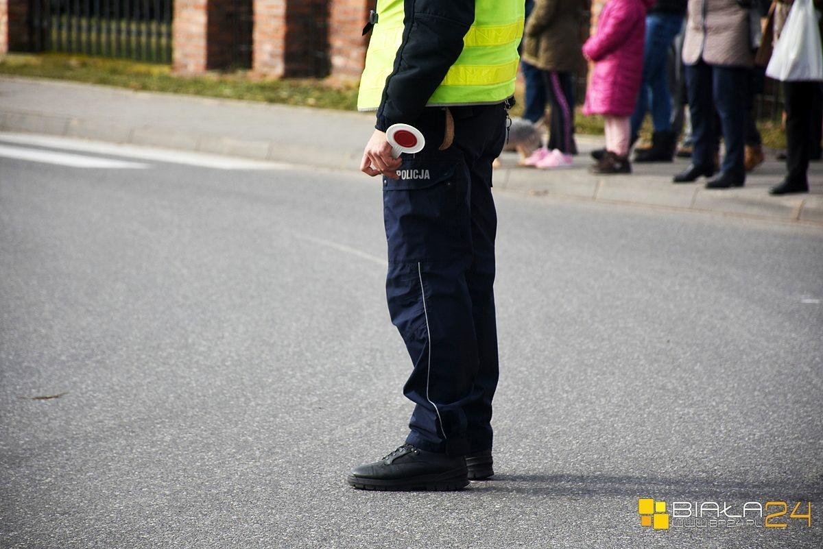 Jechał motorowerem. Wywrócił się na ulicy