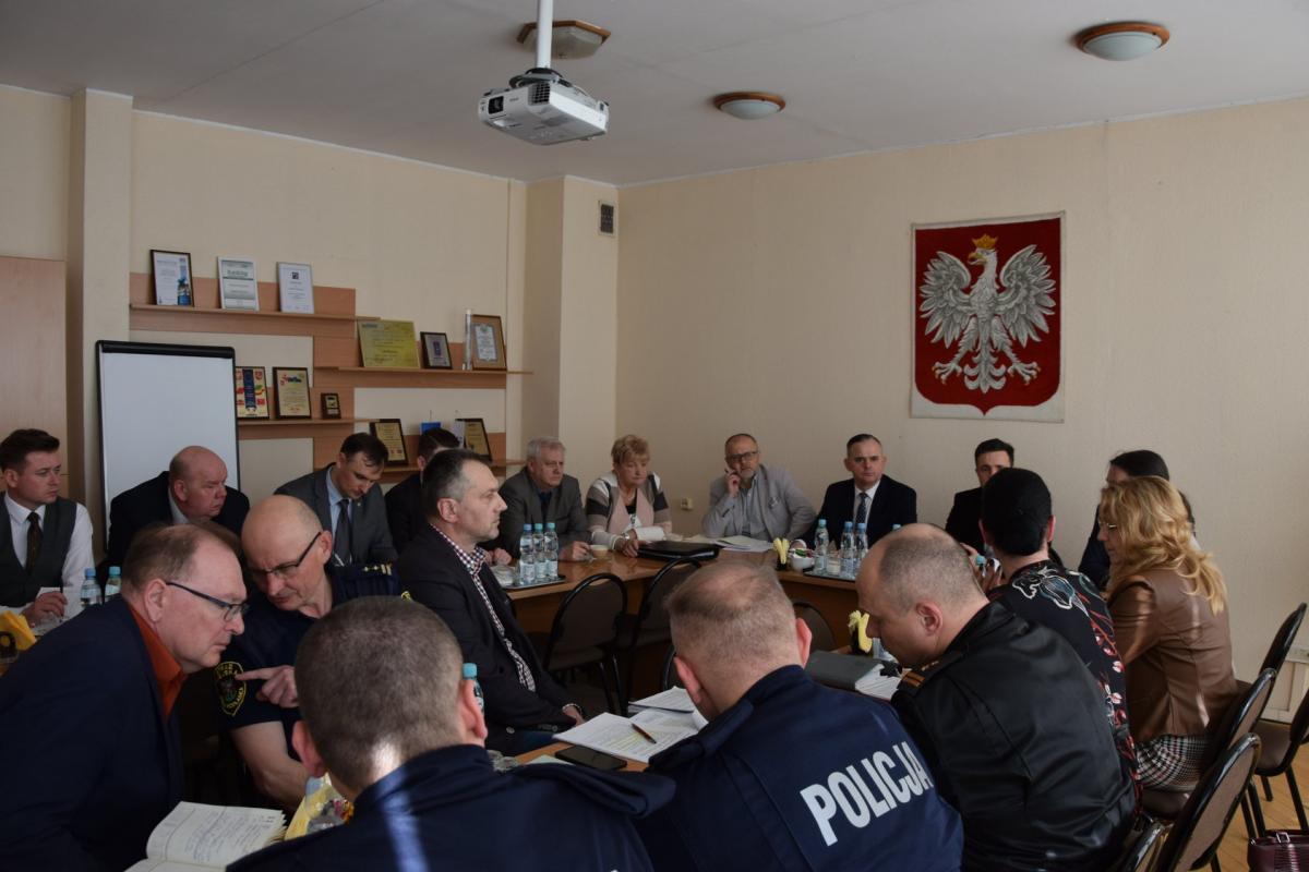 Sztab kryzysowy spotkał się w starostwie