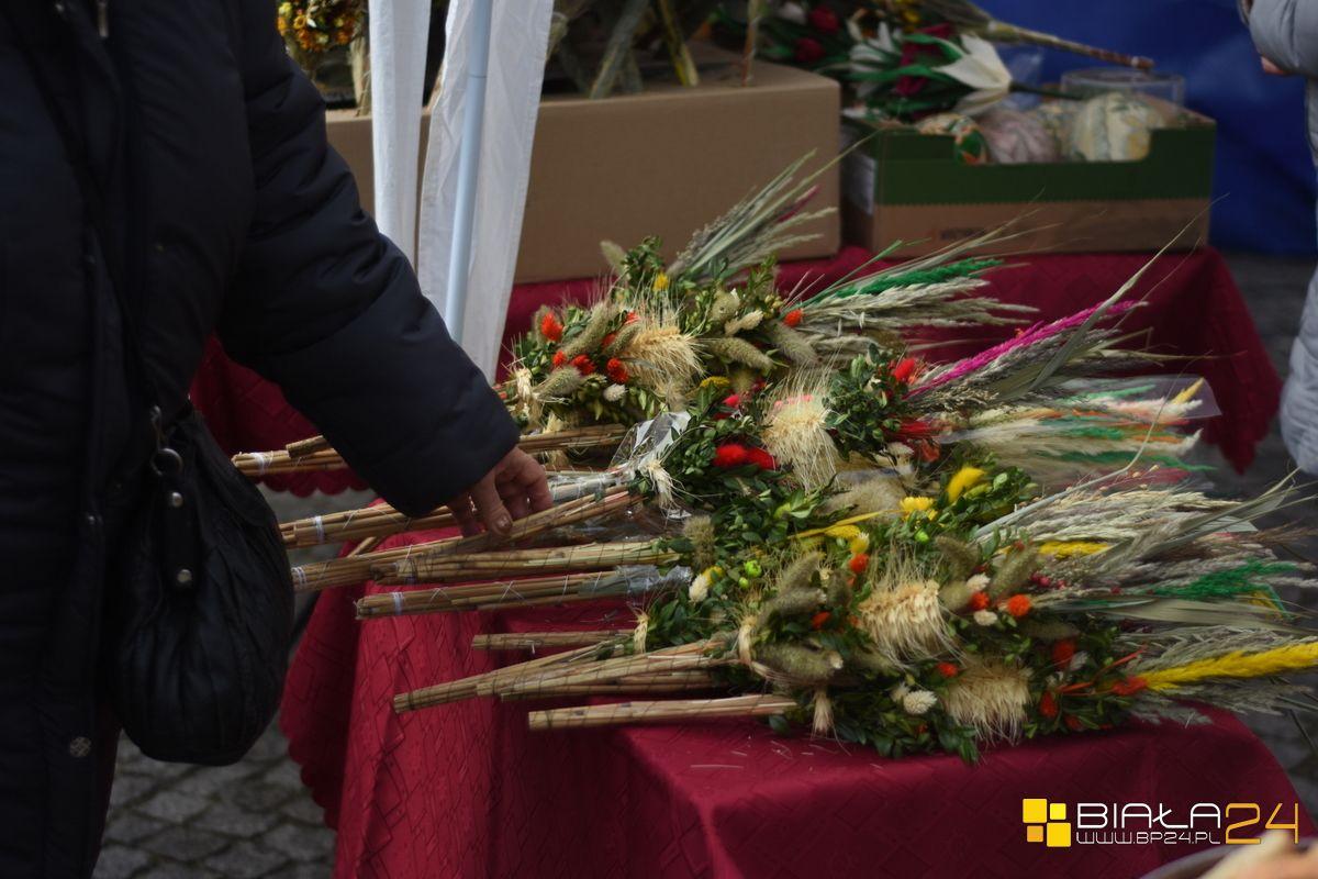 Konkurs dla KGW. Zrób tradycyjną palmę