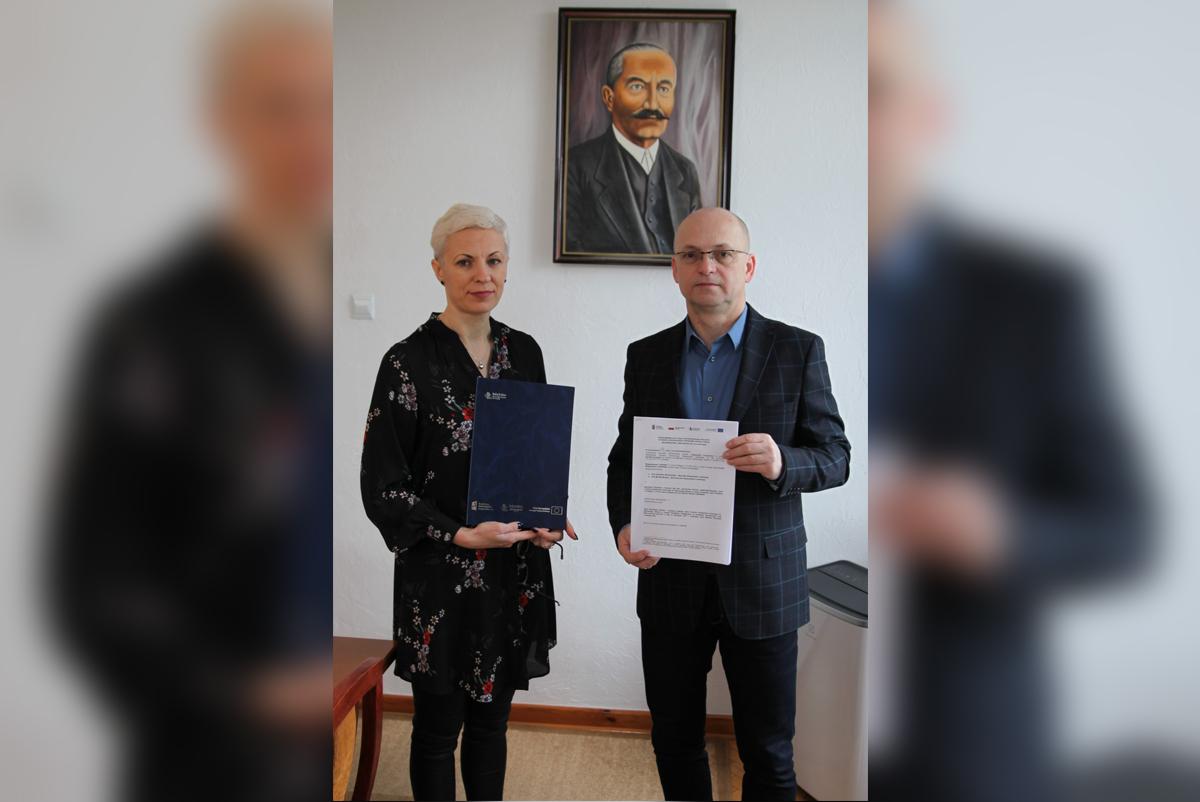 Projekt za prawie milion złotych. Będą kształcić uczniów i nauczycieli