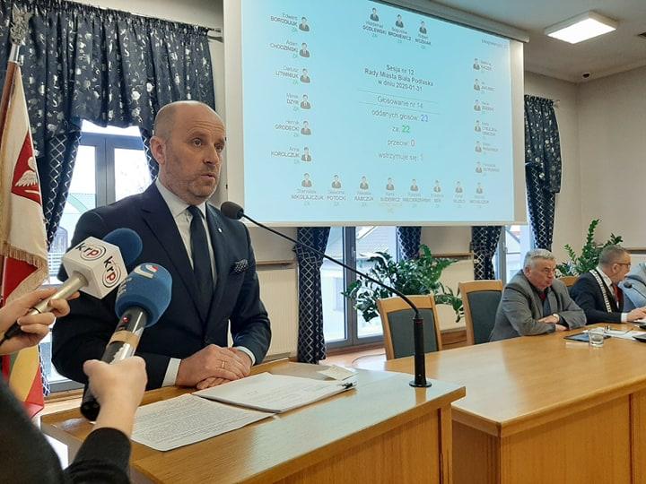 Po burzliwej dyskusji przyjęto stanowisko w sprawie Haidara