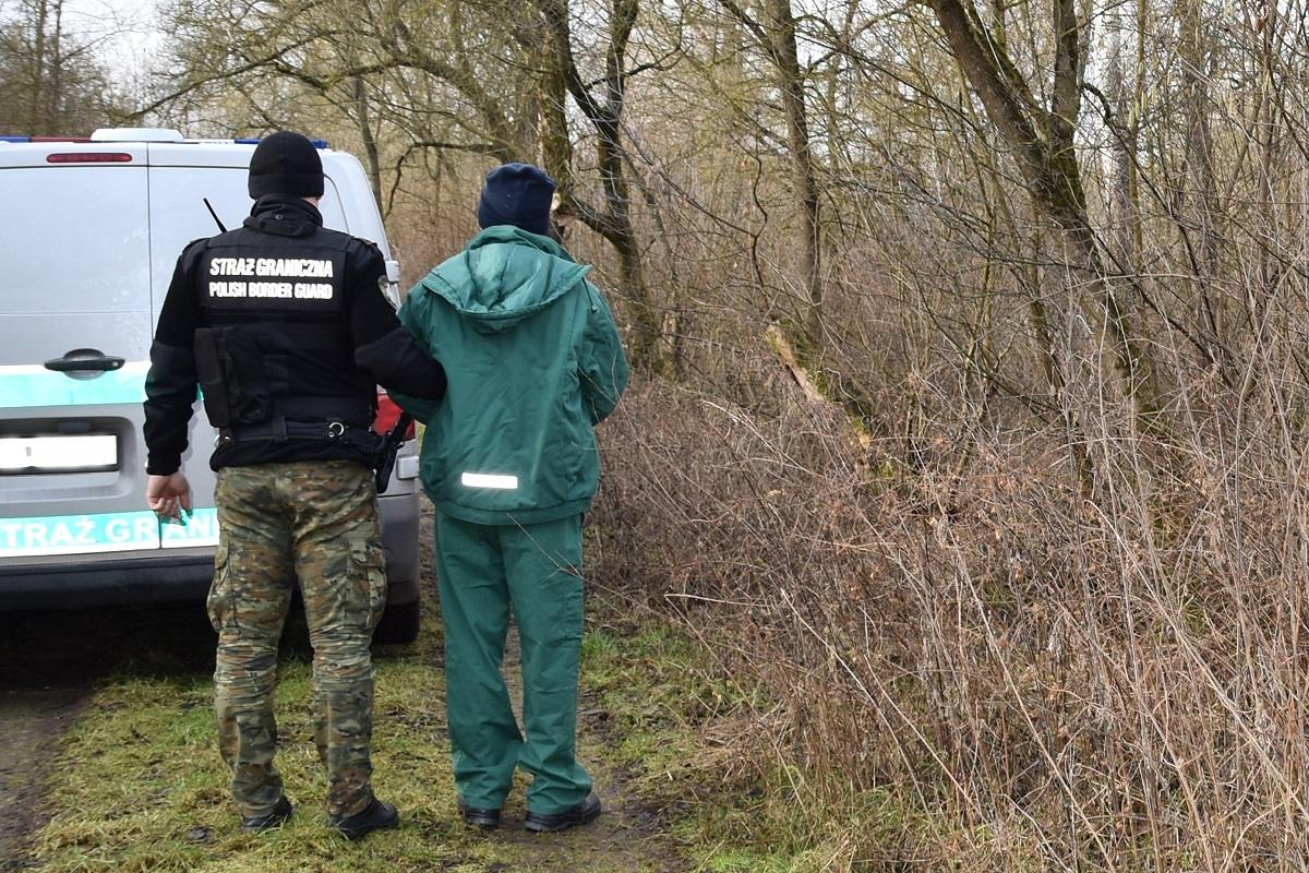 Kubańczyk nielegalnie przepłynął Bug