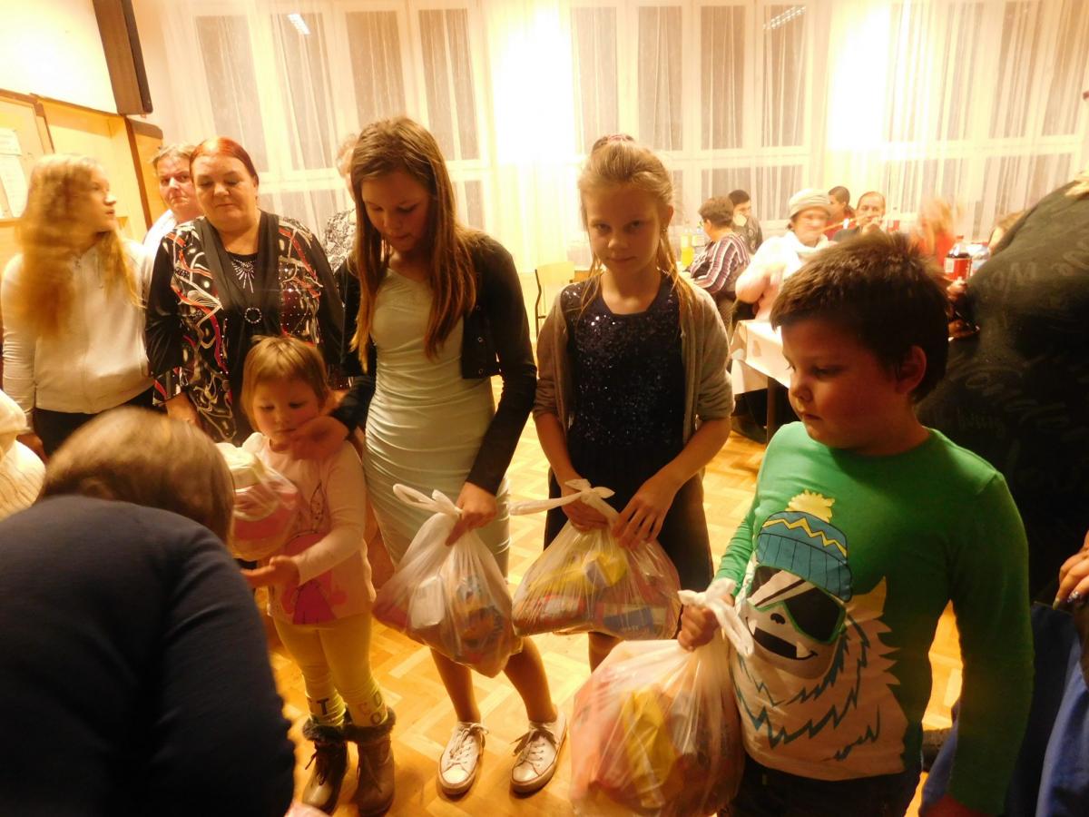 Wigilia dla wszystkich. Rozdano również paczki
