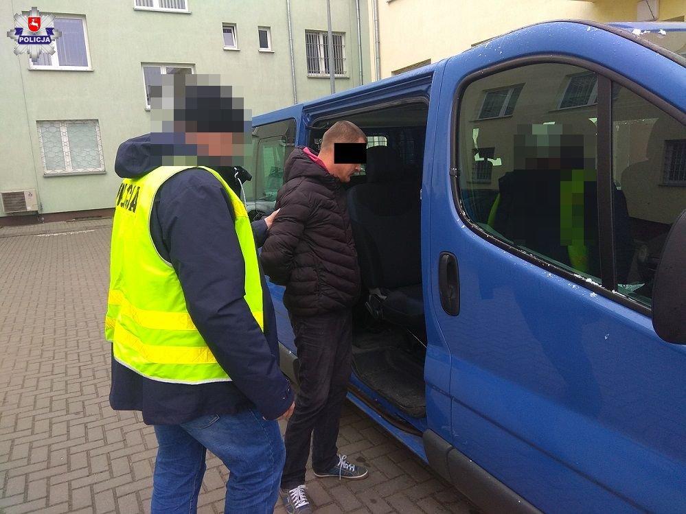 Włamywał się do budynków. Ma 10 zarzutów