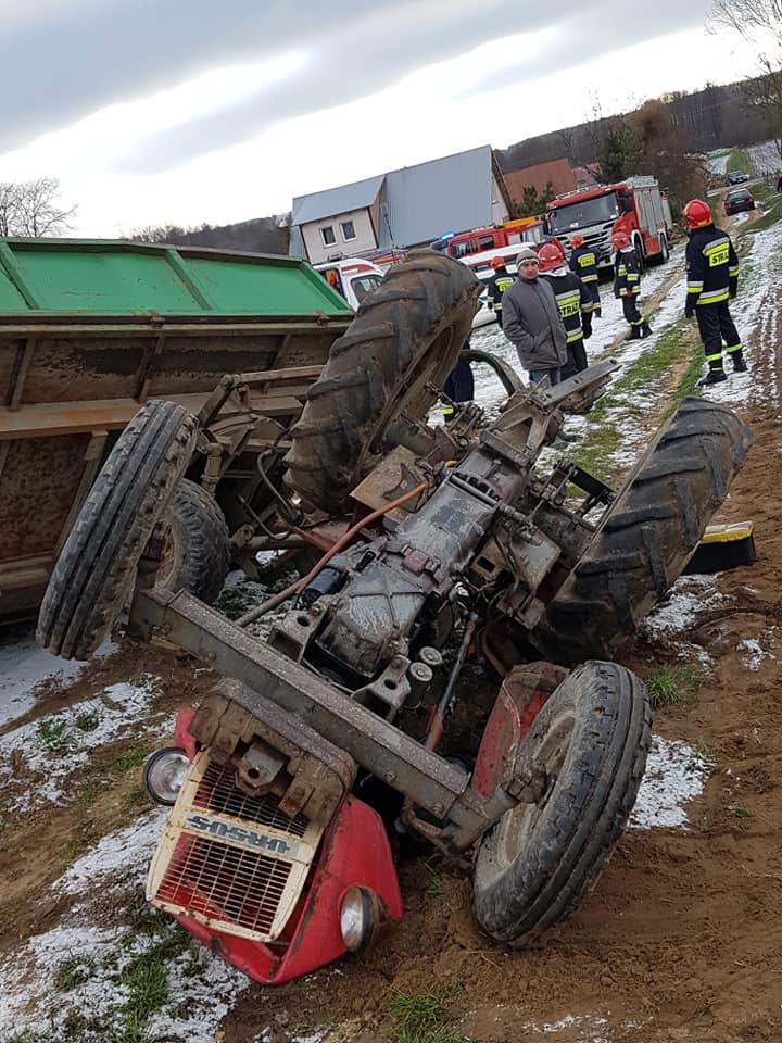 Stracił panowanie nad ciągnikiem