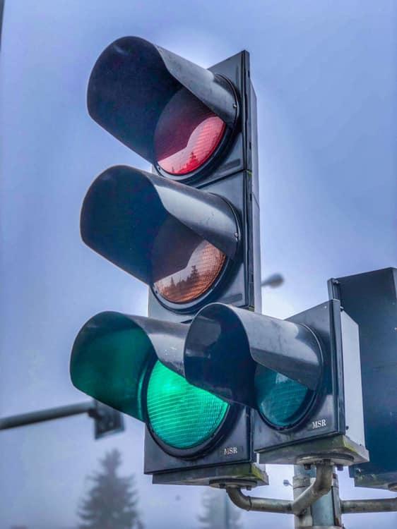 Wyłączają światła między 9 a 14