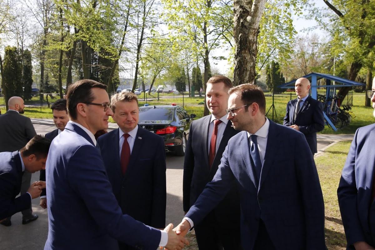 Premier za Duszkiem