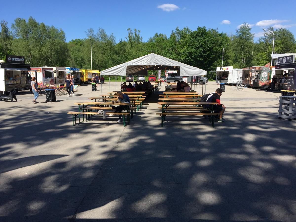 FoodTrucki pełne "żarcia" w centrum miasta