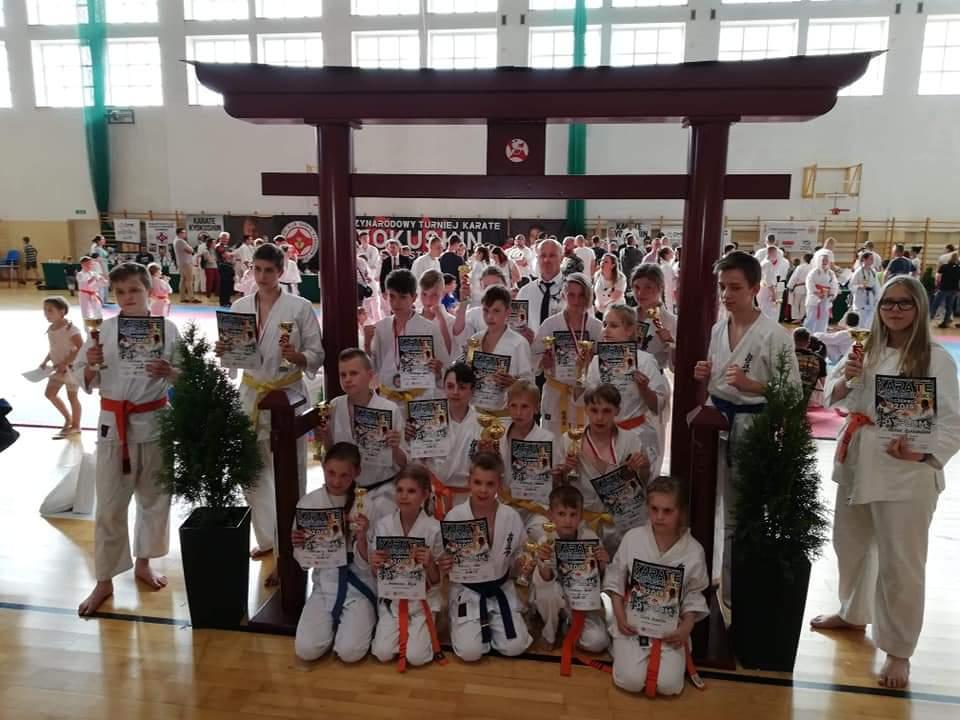 Bialczanie drudzy podczas międzynarodowego turnieju karate