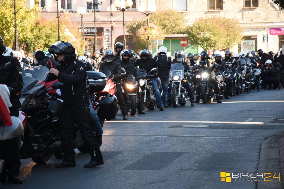 Motocykle na ulice, krew na zbiórkę