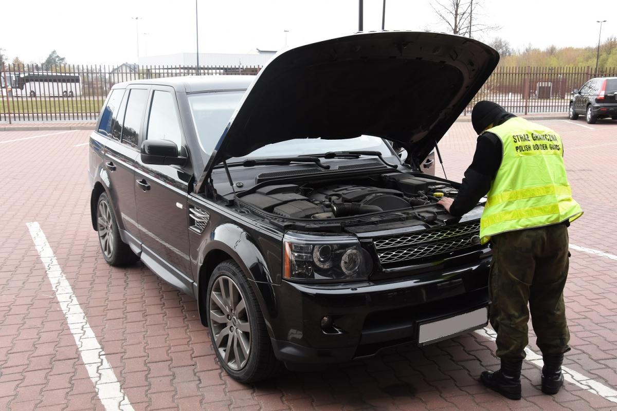 Kradzione auto zostało na granicy