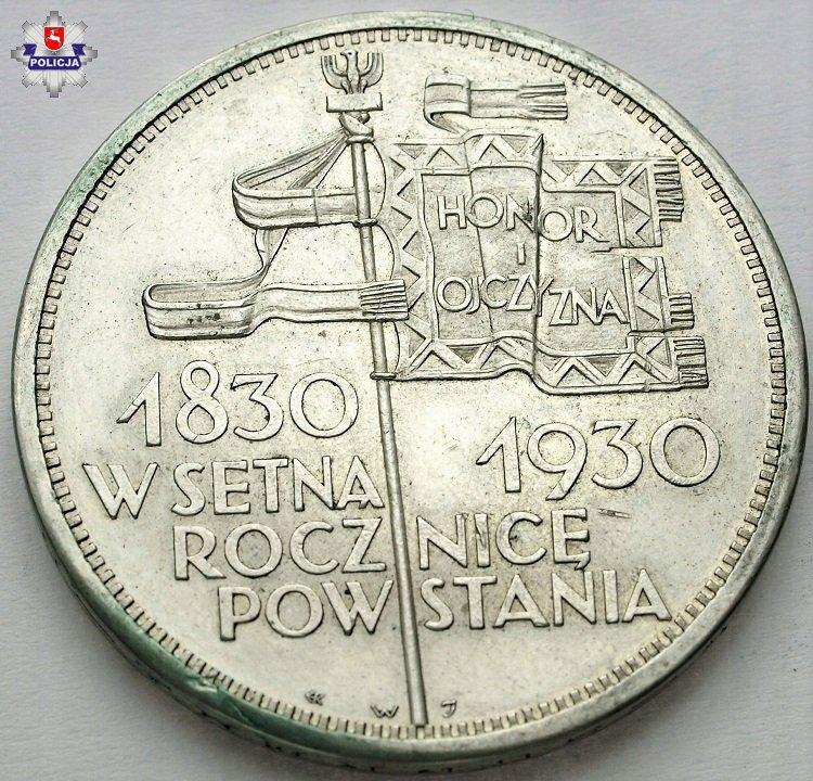 Kradzież podczas targu staroci