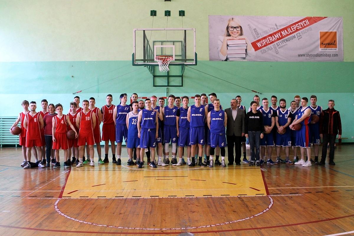 „Kraszak” powalczy na szczeblu wojewódzkim