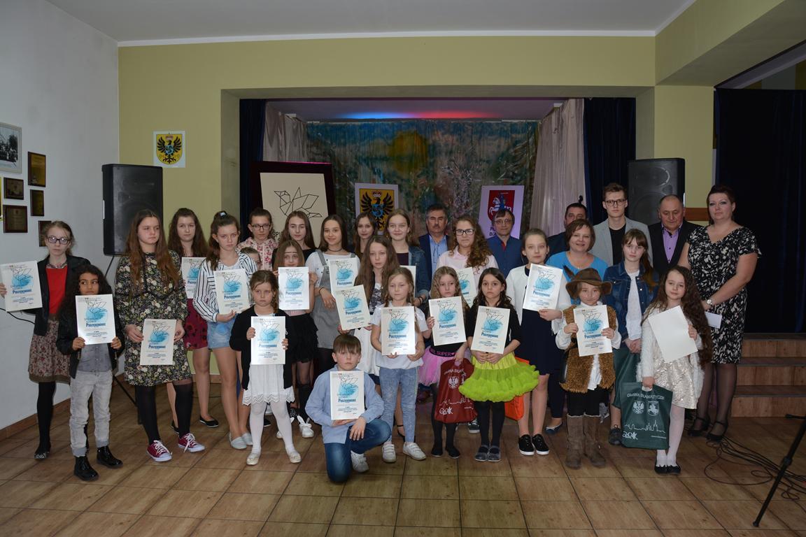 Dzieci i młodzież z powiatu zaśpiewają w finale wojewódzkim