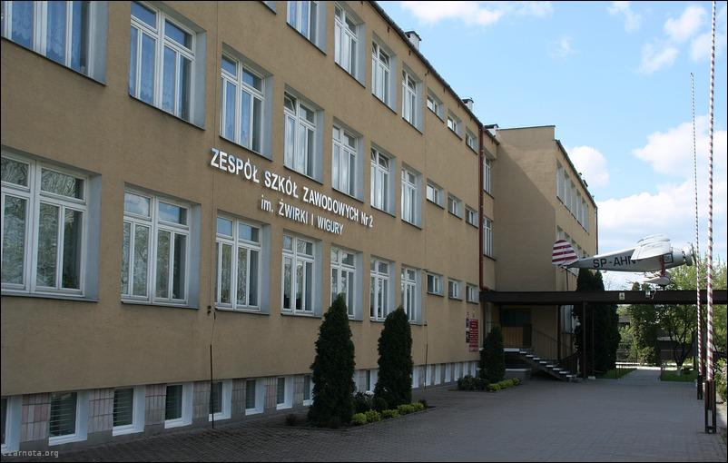 Konkursy, pokazy i prezentacje. Zapoznaj się z ofertą szkoły