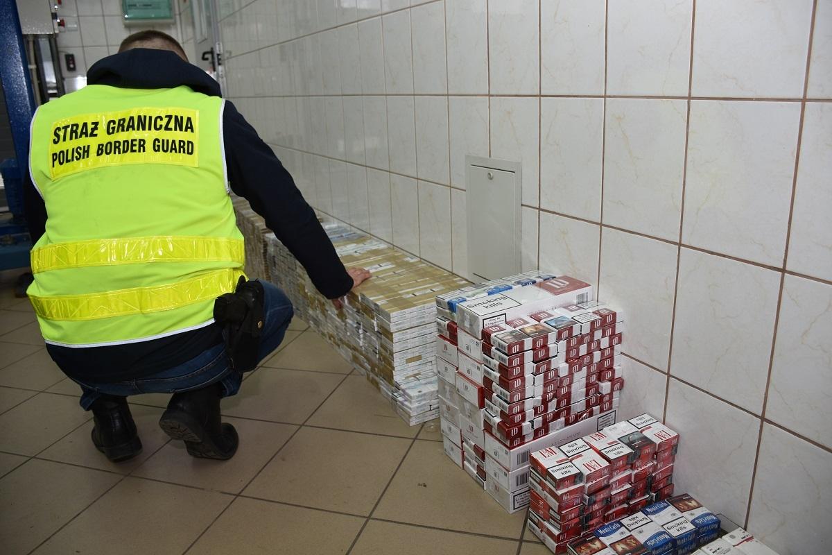 Przewoziła kontrabandę. Została zatrzymana