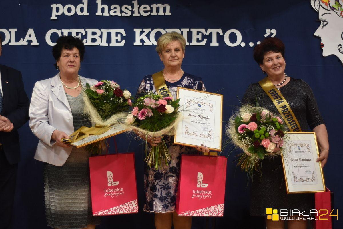 Kobieta kultury, kobieta społecznik i kobieta przedsiębiorca.  Wyróżniono lokalne działaczki