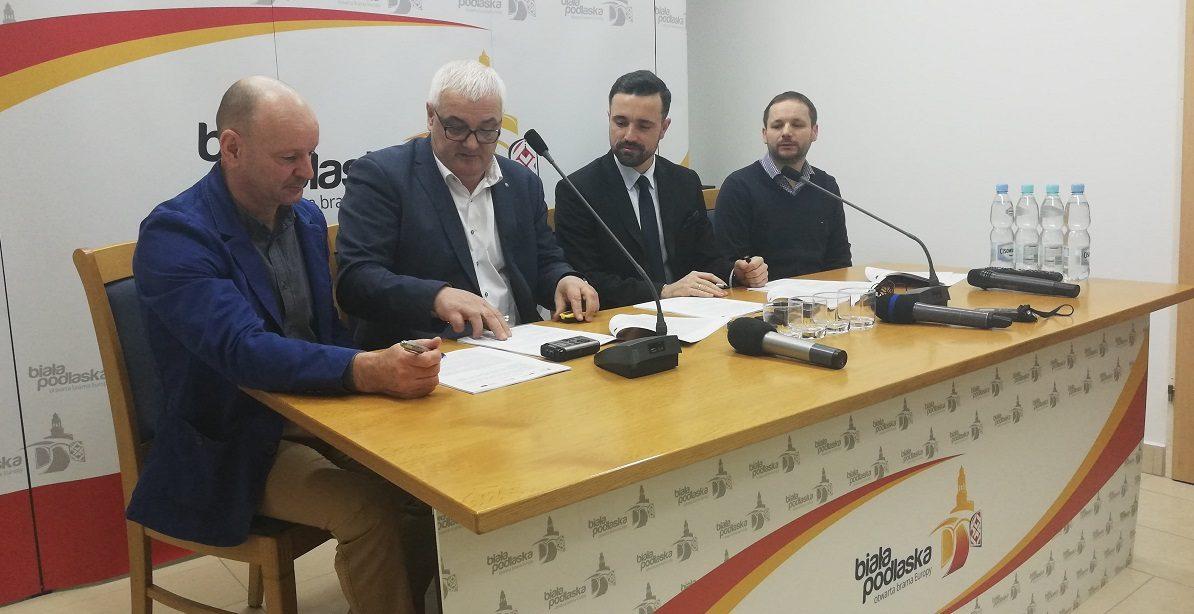 Miejski park w remoncie. Powstanie brama koszarska, zrekonstruują też fortyfikacje