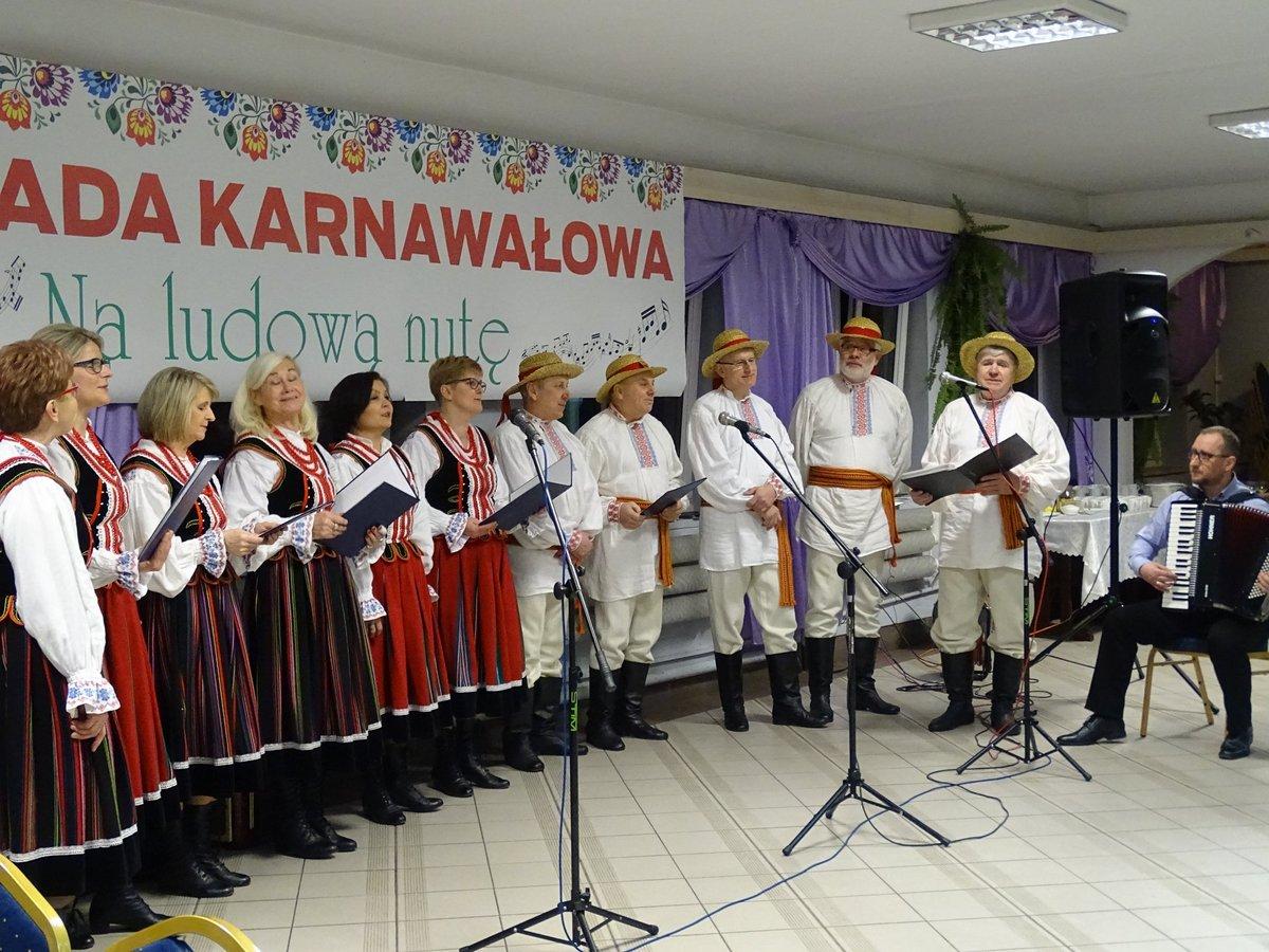Biesiadowali promując kulturę ludową