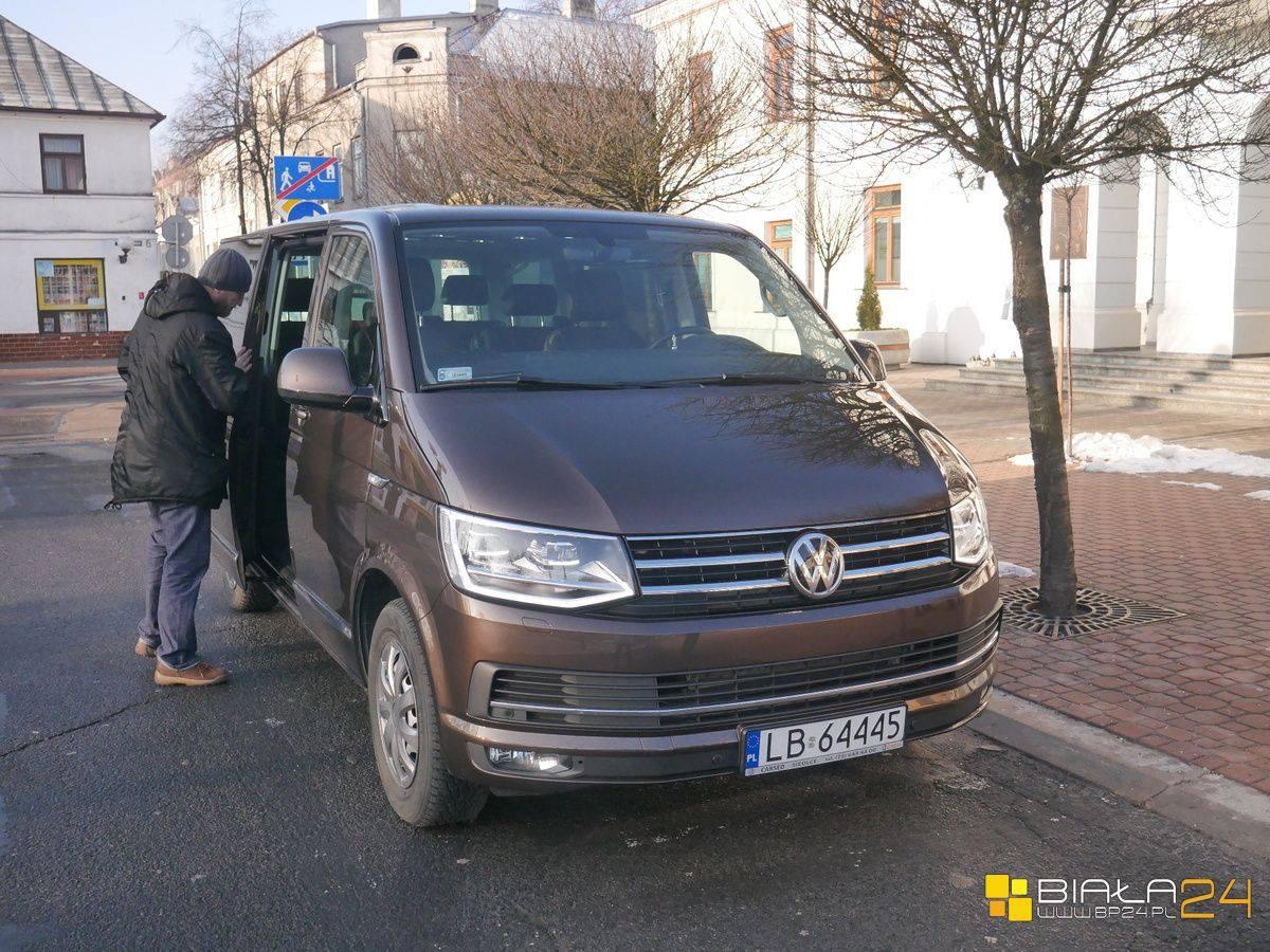 Spółka sprzedała vana. Auto "poszło" za ponad 165 tys. zł