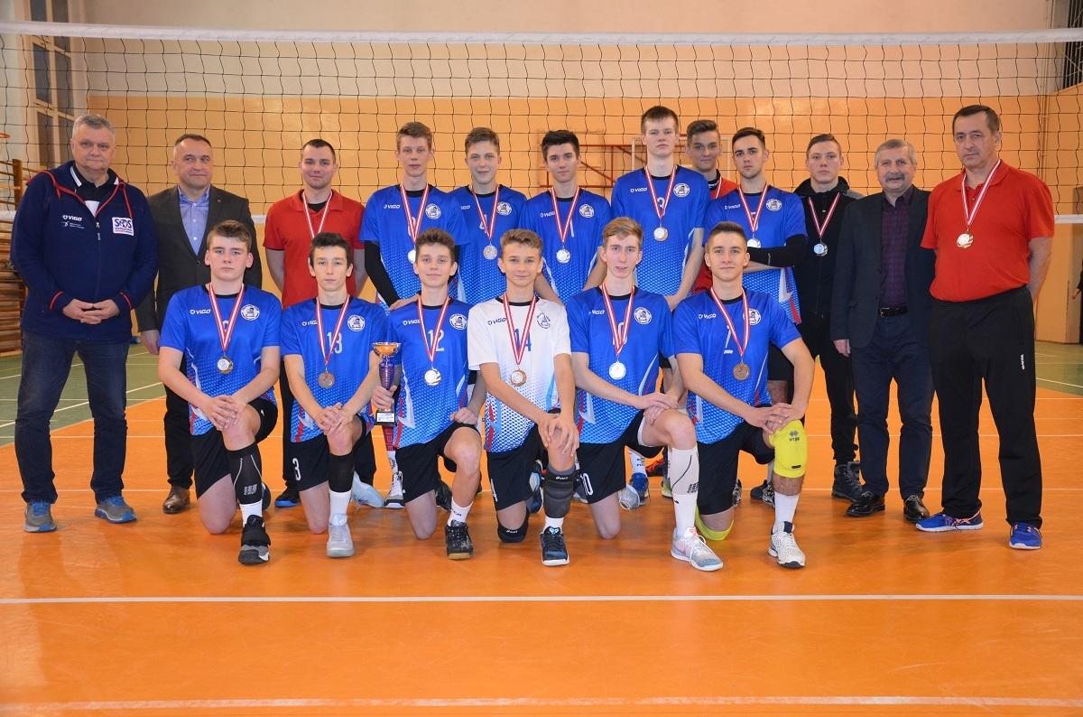 Siatkarze „Serbinowa” wicemistrzami województwa