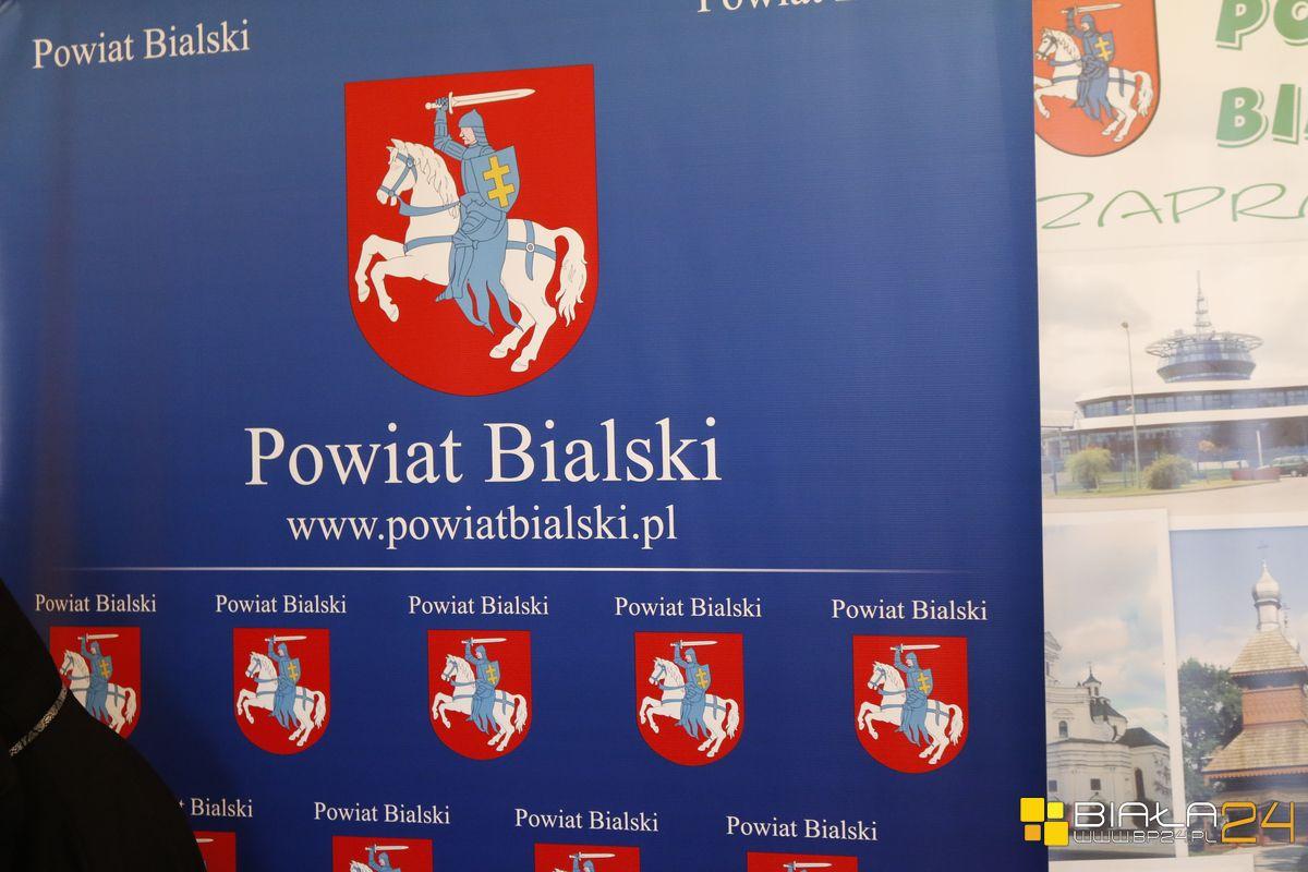 Rada powiatu zgodnie przyjęła budżet. Najwięcej pójdzie na drogi