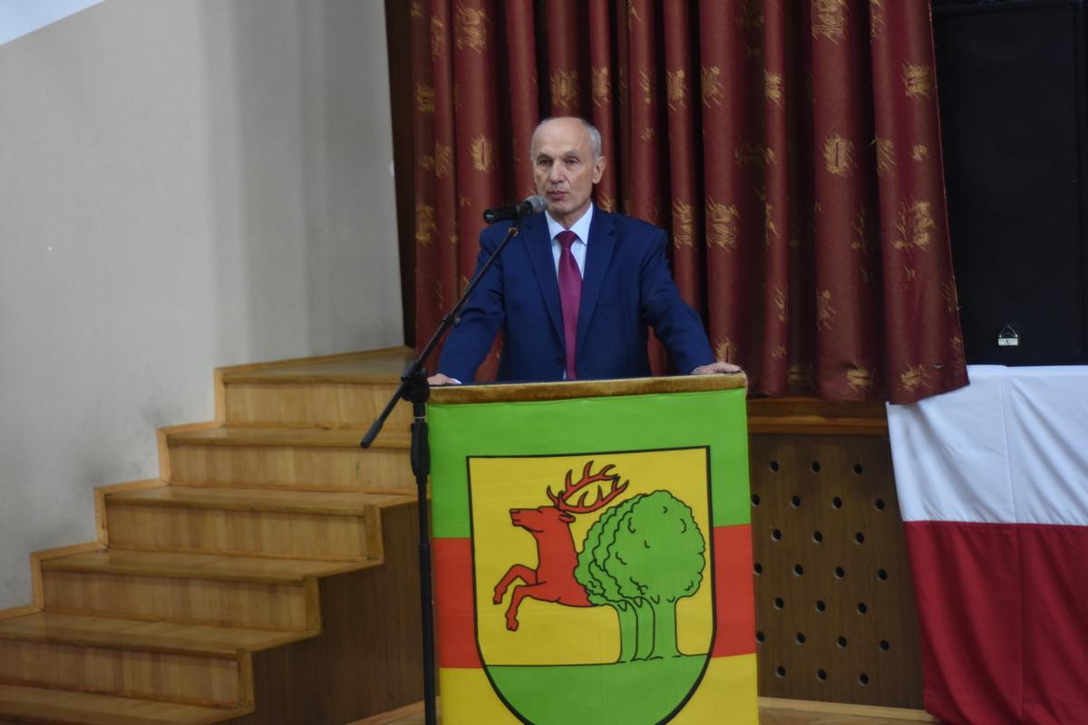 Gm. Zalesie: Sikora nie zwolni miejsca w urzędzie. Ponownie został wójtem