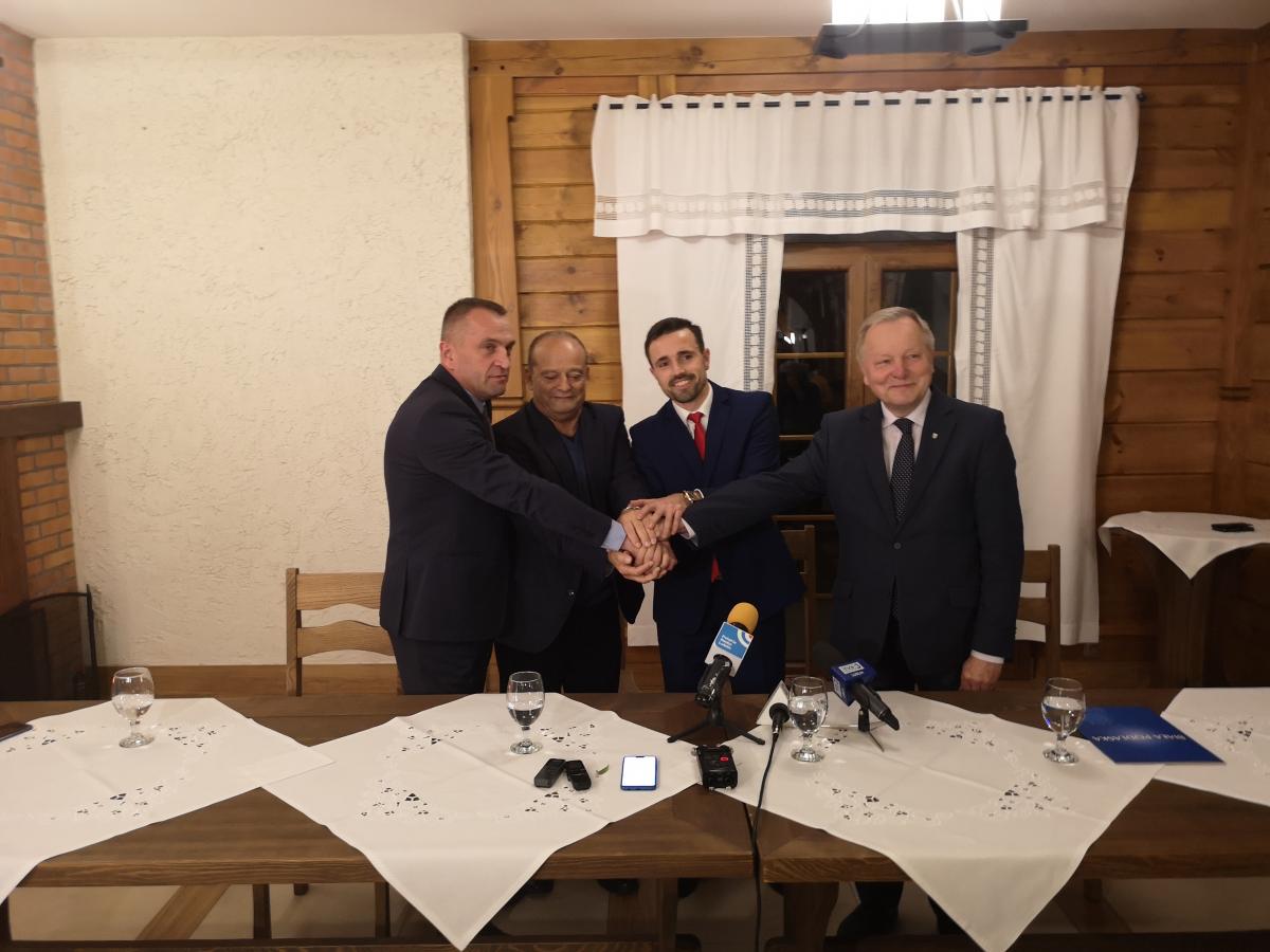 Połączyła ich Biała Podlaska. Bez rozdawania funkcji poparli Litwiniuka