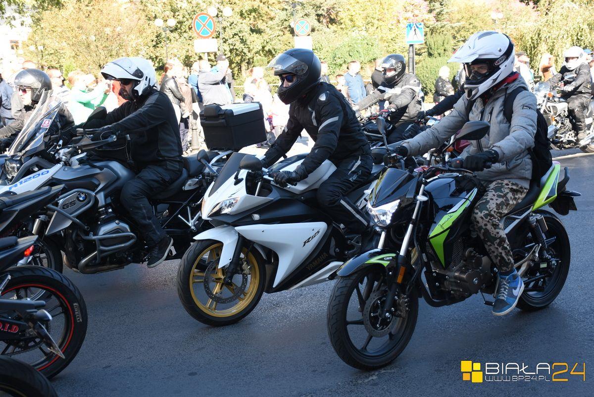 Zakończyli sezon motocyklowy. Był rock i ryk silników