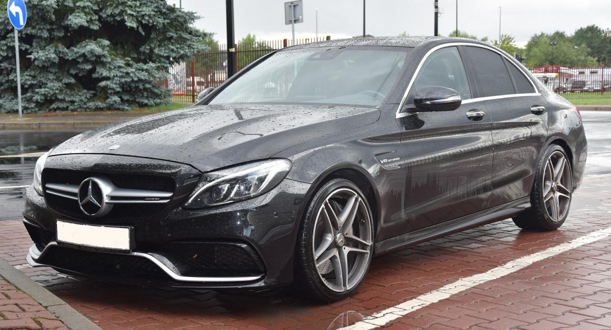 Mercedes warty 200 tys. zł nie przejechał przez granicę